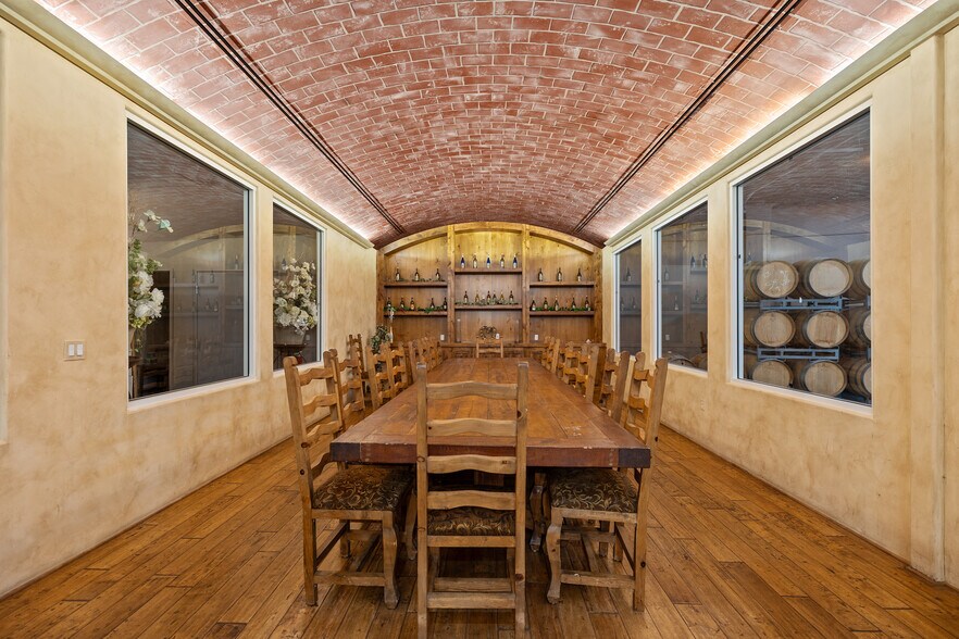 More Photos Of 40620 Calle Contento, Temecula Winery Vineyard For Sale