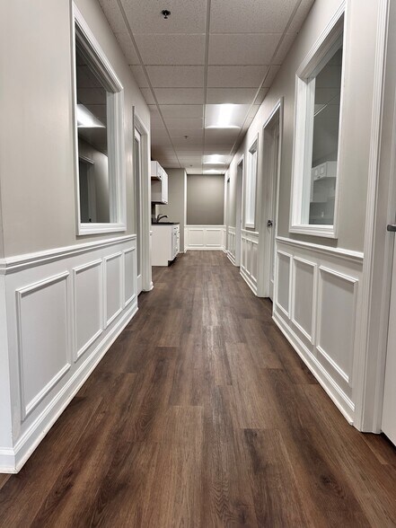 More Photos Of 11111 Hall Rd, Shelby Township Office For Lease