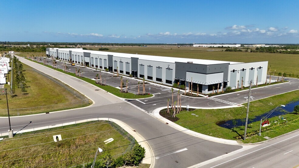 Primary Photo Of 9225 Piper Rd, Punta Gorda Warehouse For Lease