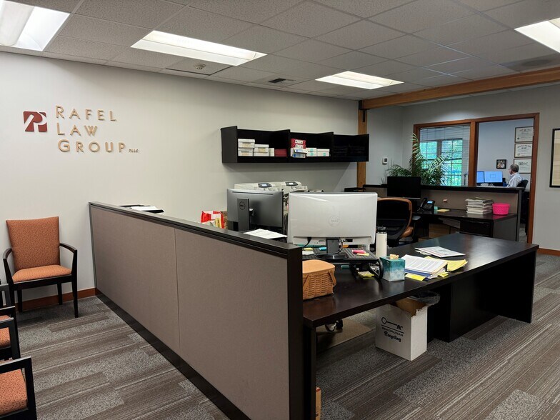 More Photos Of 4130 E Madison St, Seattle Drugstore For Sale