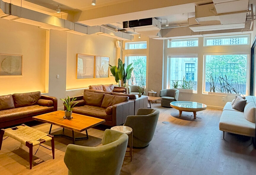 More Photos Of 331 Park Ave S, New York Office For Lease