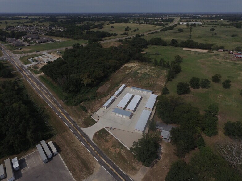 More Photos Of 1337 Arbala Rd, Sulphur Springs Self Storage For Sale