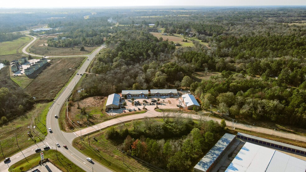 More Photos Of 15349 Summit Park Dr, Montgomery Unknown For Lease