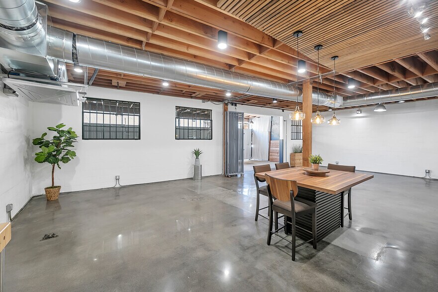 More Photos Of 5055 Exposition Blvd, Los Angeles Loft Creative Space For Lease
