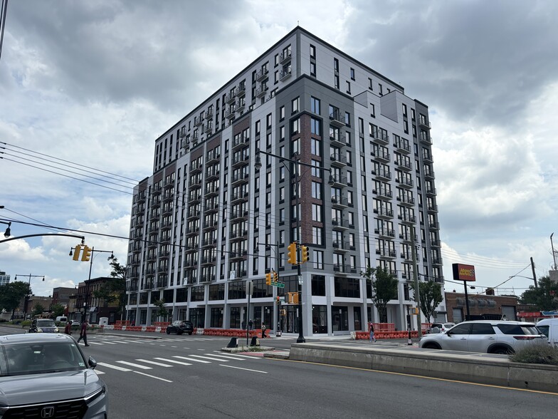 Primary Photo Of 2700 Atlantic Ave, Brooklyn Apartments For Lease