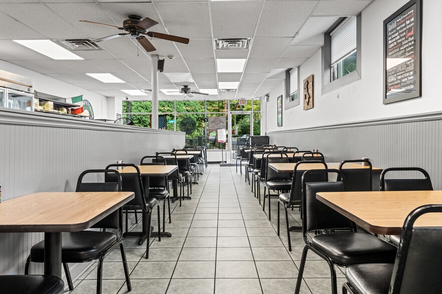 More Photos Of 700 Cattell St, Easton General Retail For Sale