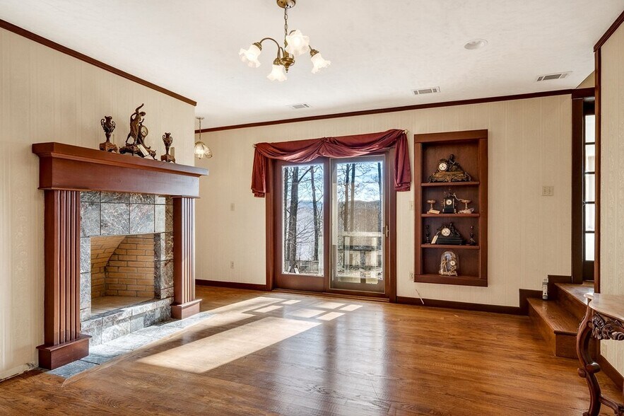 More Photos Of 6211 Rocky Point Rd, Cookeville Specialty For Sale