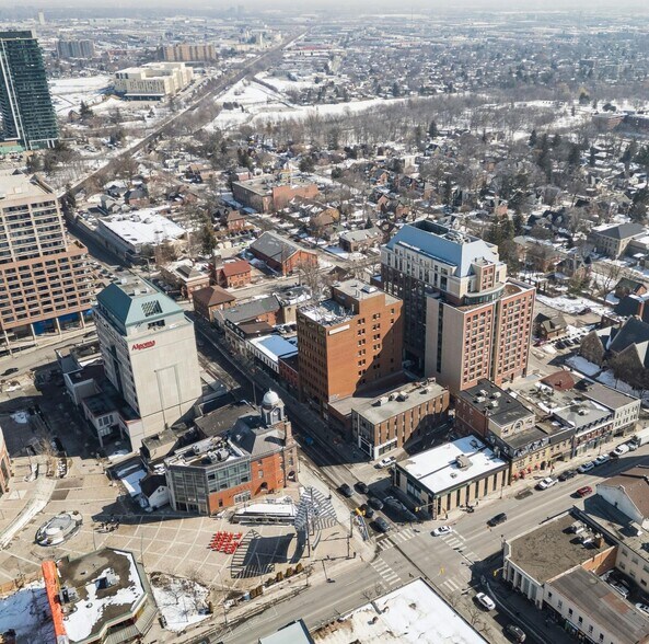 More Photos Of 21 Queen St E, Brampton Office For Sale