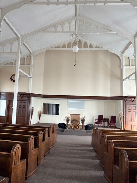 More Photos Of 2951 W 32nd St, Cleveland Specialty For Sale