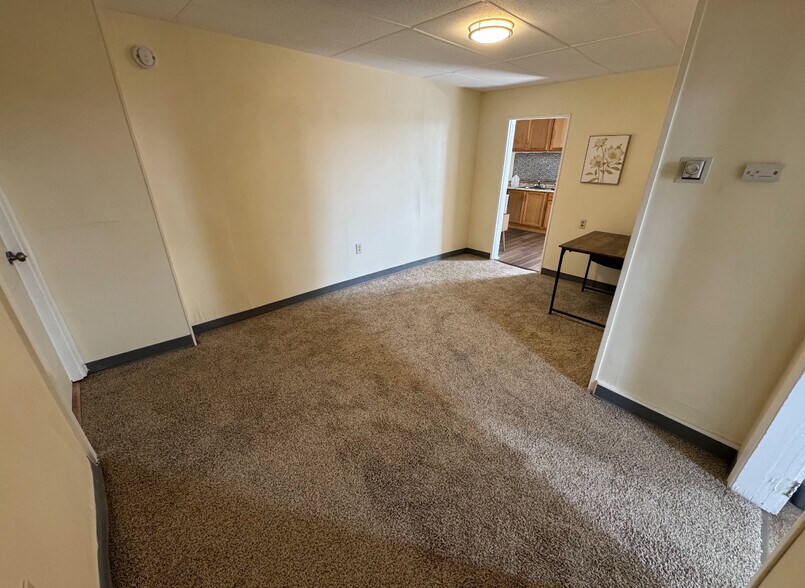 More Photos Of 1639 N Salina St, Syracuse Storefront Retail Residential For Sale