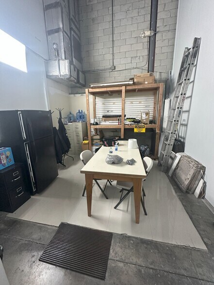 More Photos Of 3301-3389 NW 97th Ave, Miami Warehouse For Sale