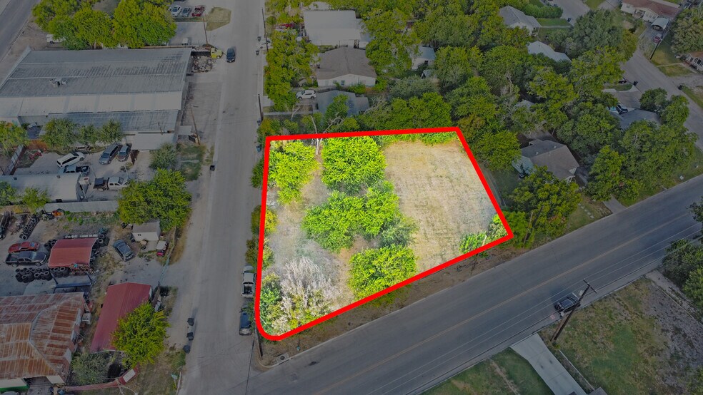 More Photos Of 962 S Castell Ave, New Braunfels Land For Sale