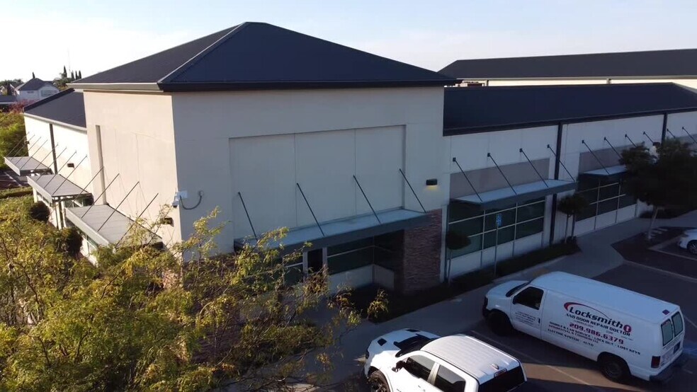 Primary Photo Of 17383 Manthey Dr, Lathrop Light Distribution For Lease