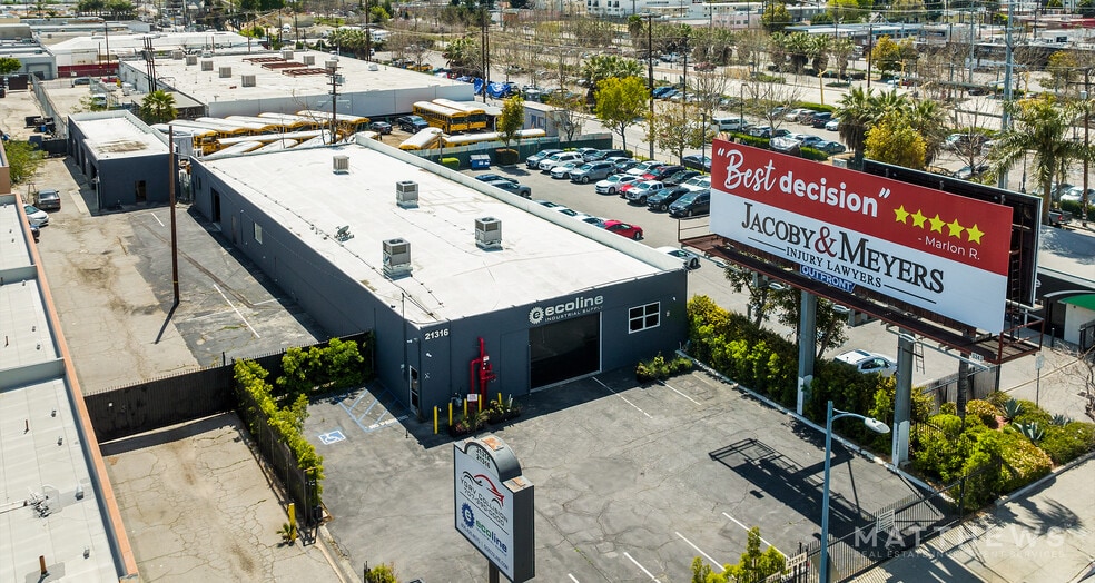 More Photos Of 21314-21316 Sherman Way, Canoga Park Service For Lease