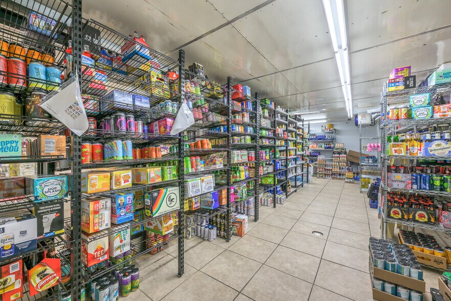 More Photos Of 67-69 Green St, Hudson Convenience Store For Sale