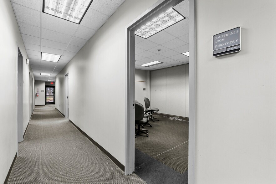 More Photos Of 7200 Highway 150, Greenville Office For Sale