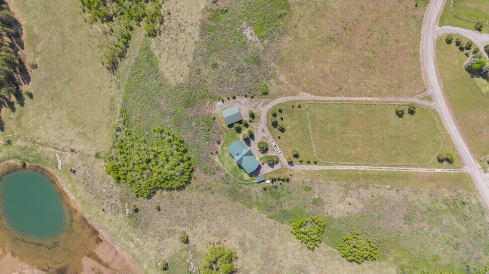 More Photos Of 1665 Whisper Ridge Rd, Ashton Hotel For Sale