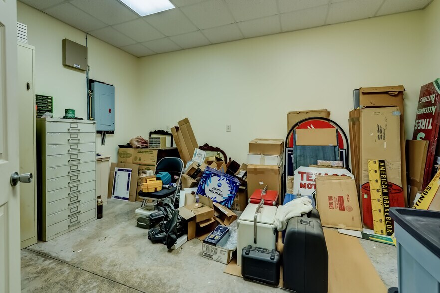 More Photos Of 4338 NY-90, Union Springs Distribution For Sale