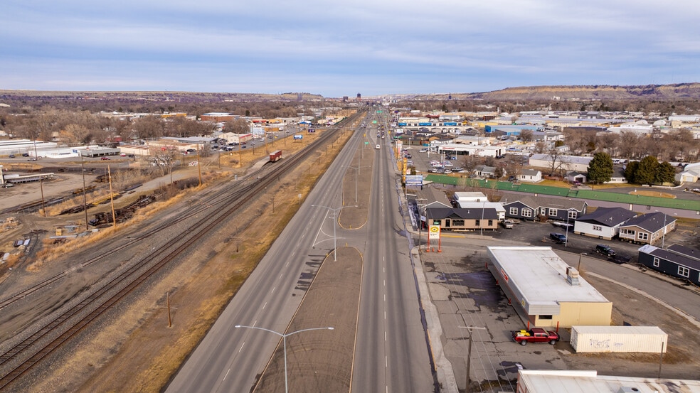 More Photos Of 1 MacArthur Ave, Billings Freestanding For Sale