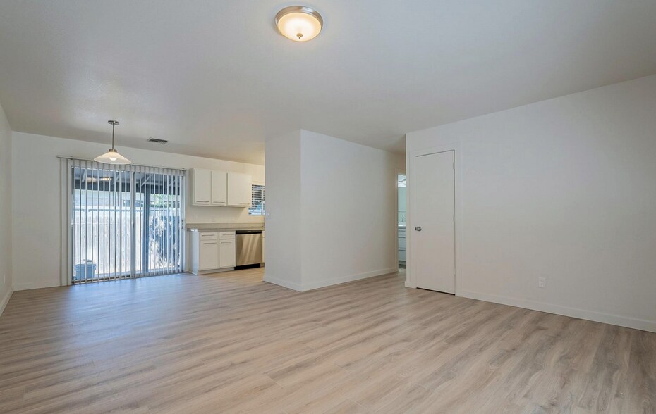 More Photos Of 816 E 10th St, Tucson Apartments For Sale