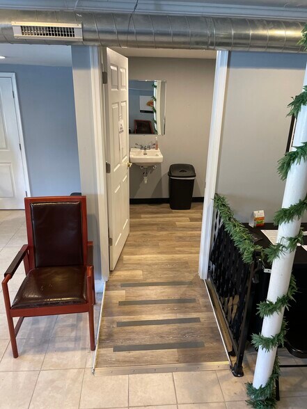 More Photos Of 7909 Pulaski Hwy, Rosedale Storefront Retail Residential For Lease