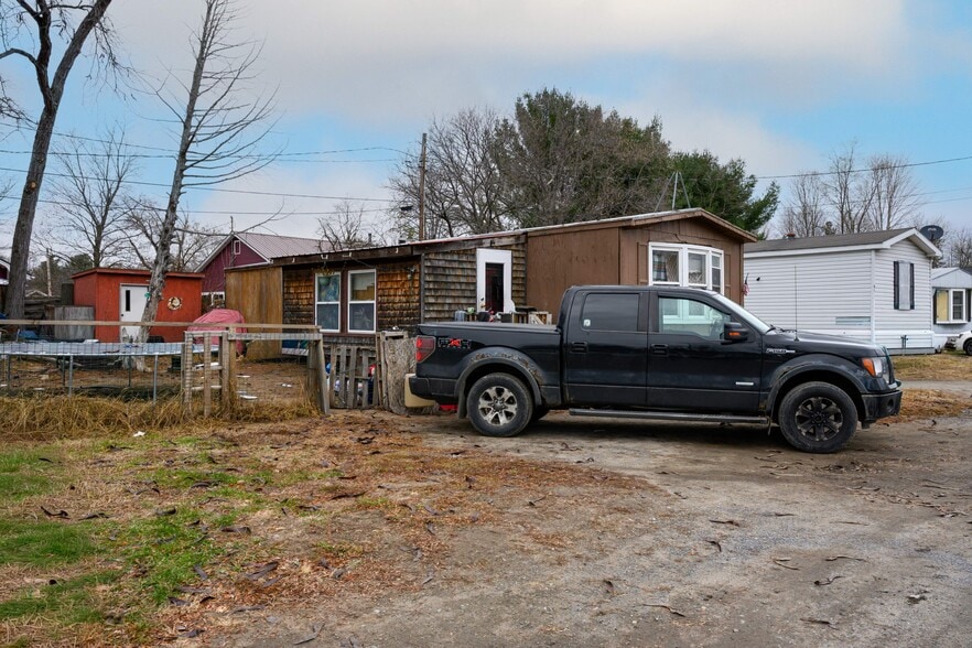 More Photos Of Keeseville NY 12944, Keeseville Manufactured Housing Mobile Home Park For Sale