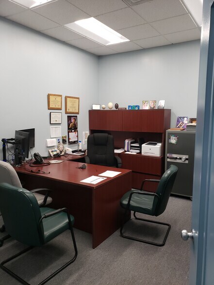 More Photos Of 474 Meacham Ave, Elmont Flex For Sale