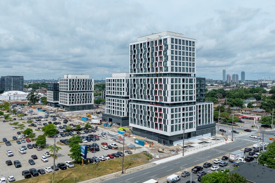 More Photos Of 1007 The Queensway, Toronto Apartments For Sale