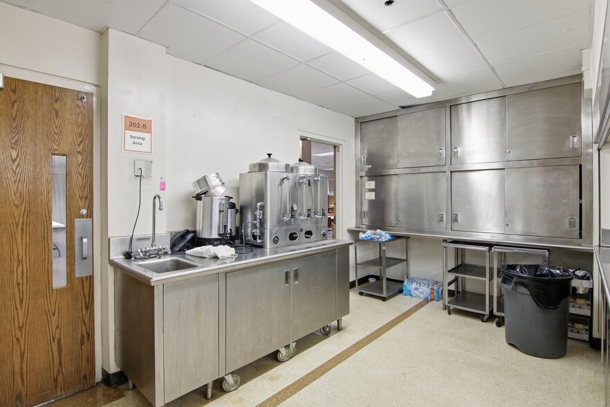 More Photos Of 1115 Greenbrier St, Saint Paul Religious Facility For Sale