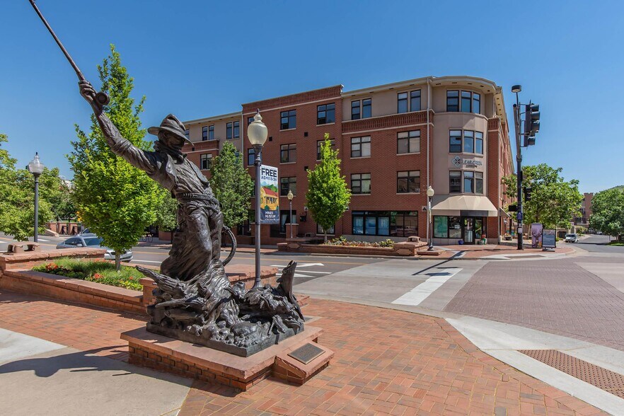 More Photos Of 1027 Washington Ave, Golden Apartments For Lease