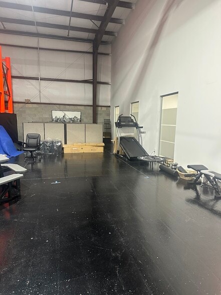 More Photos Of 161 Commerce Rd, Boynton Beach Warehouse For Sale