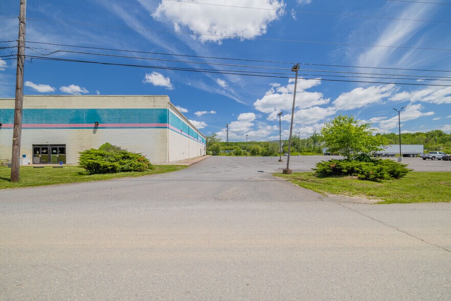 More Photos Of 5357 Development Park Dr, Pocono Summit Industrial For Sale