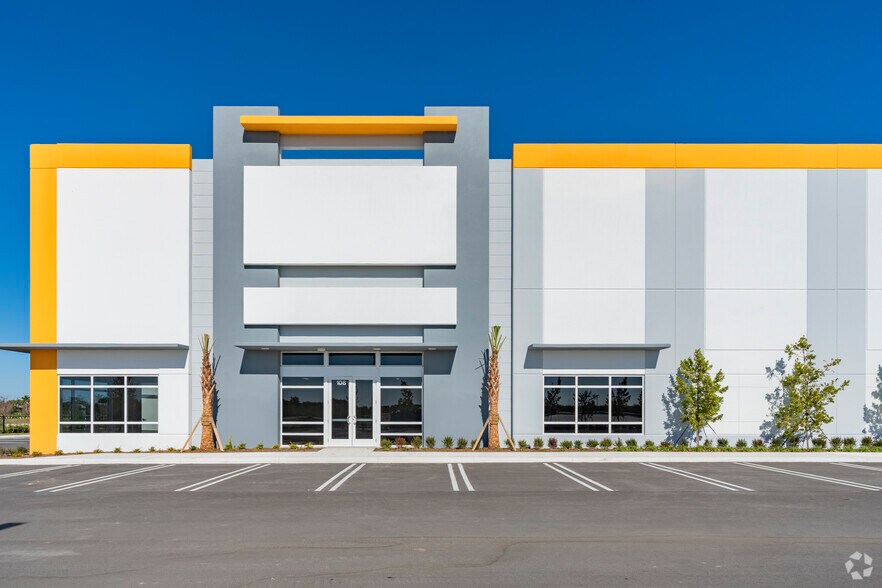 More Photos Of 12070 SW Tom Mackie Blvd, Port Saint Lucie Unknown For Lease