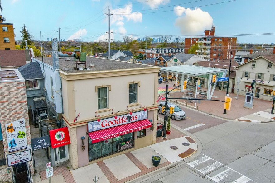 More Photos Of 201 Queen St S, Mississauga Storefront Retail Office For Sale