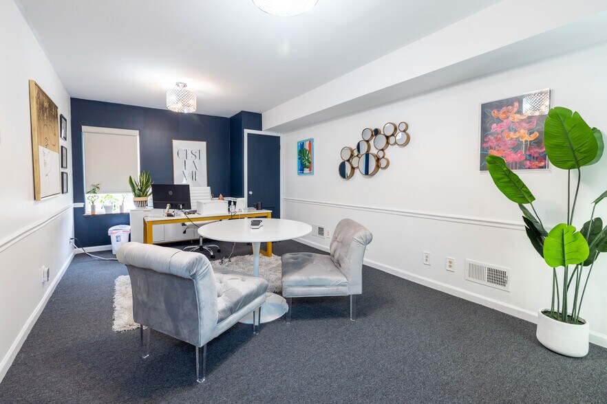 More Photos Of 1520 S Lapeer Rd, Lake Orion Office For Sale