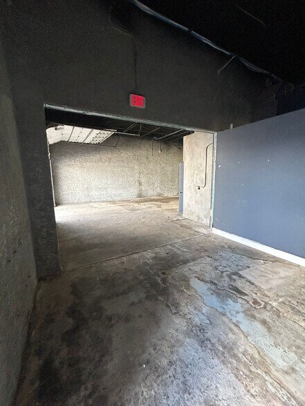 More Photos Of 204-206 NW 4th Ave, Hallandale Beach Industrial For Sale