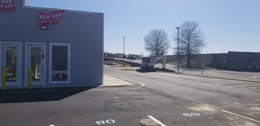 More Photos Of 1270 Richmond Hwy, Fredericksburg Auto Dealership For Lease