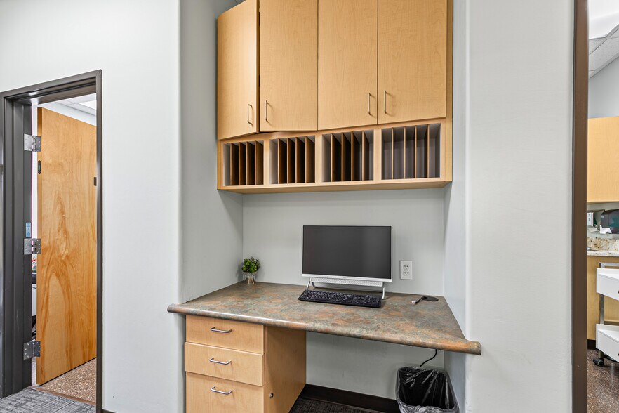 More Photos Of 3144 State St, Medford Healthcare For Lease