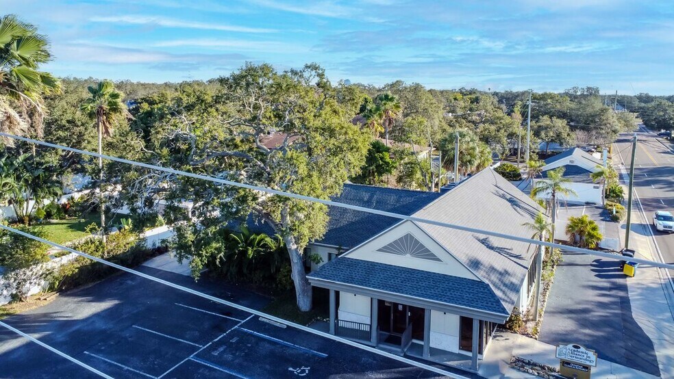 More Photos Of 1201 S Myrtle Ave, Clearwater Medical For Sale