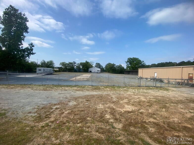Primary Photo Of 1853 Jeffersonville Rd Rd, Macon-Bibb Warehouse For Sale