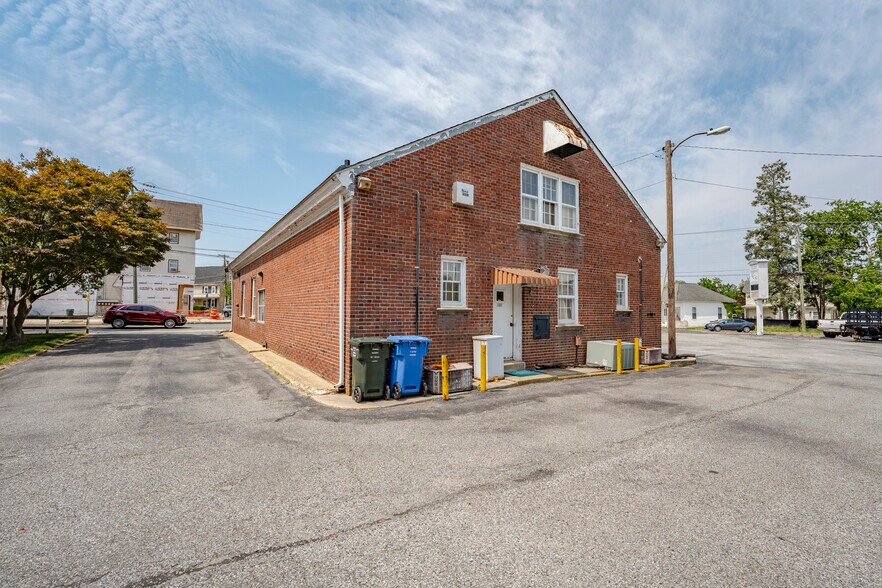 More Photos Of 100 Mantua Blvd, Mantua Office For Sale