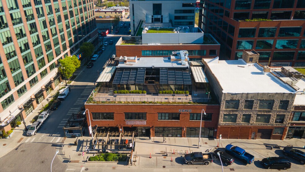 More Photos Of 948-952 W Fulton Market, Chicago Office For Lease