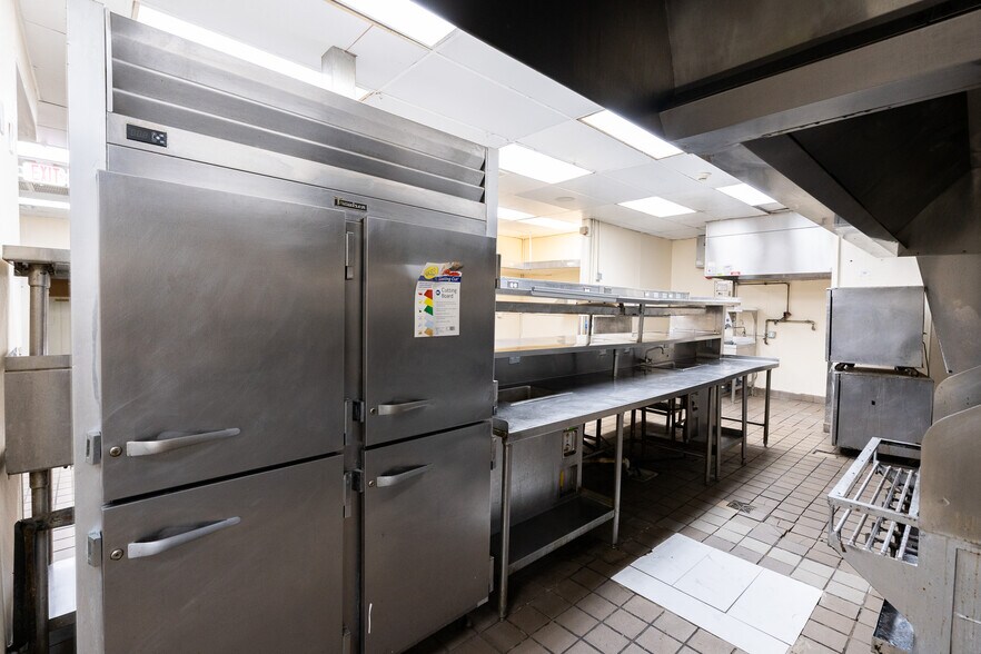 More Photos Of 3162 S Atlantic Ave, Daytona Beach Shores Restaurant For Lease