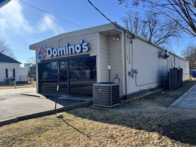 More Photos Of 7709 Parkway Dr, Leeds Fast Food For Sale