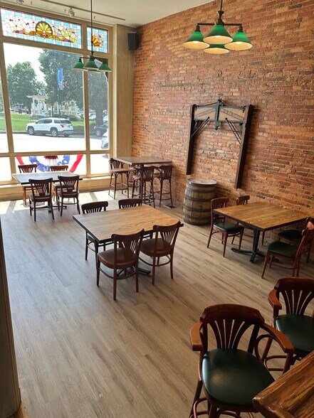 More Photos Of 11 Benton Ave E, Albia Restaurant For Sale