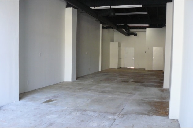 More Photos Of 8730 Santa Monica Blvd, West Hollywood Restaurant For Lease