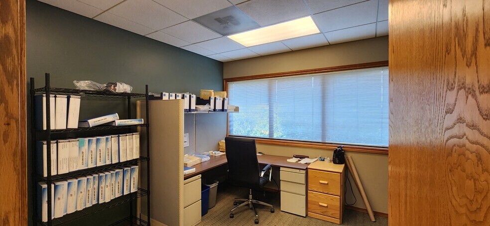 More Photos Of 11705 SW 68th Ave, Portland Office For Lease