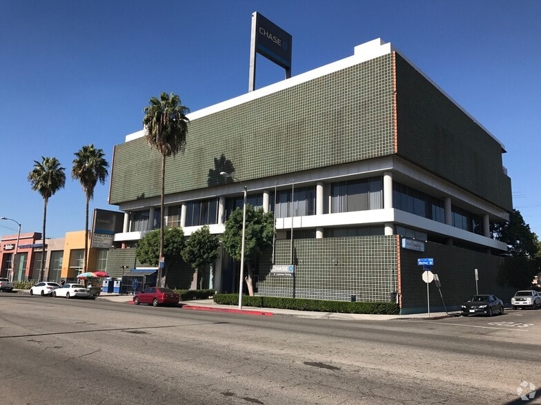 More Photos Of 5301 Whittier Blvd, Los Angeles Office For Lease