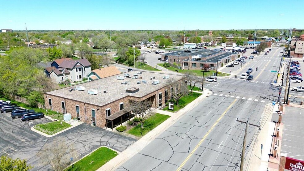 More Photos Of 1011 2nd St N, Saint Cloud Office For Sale