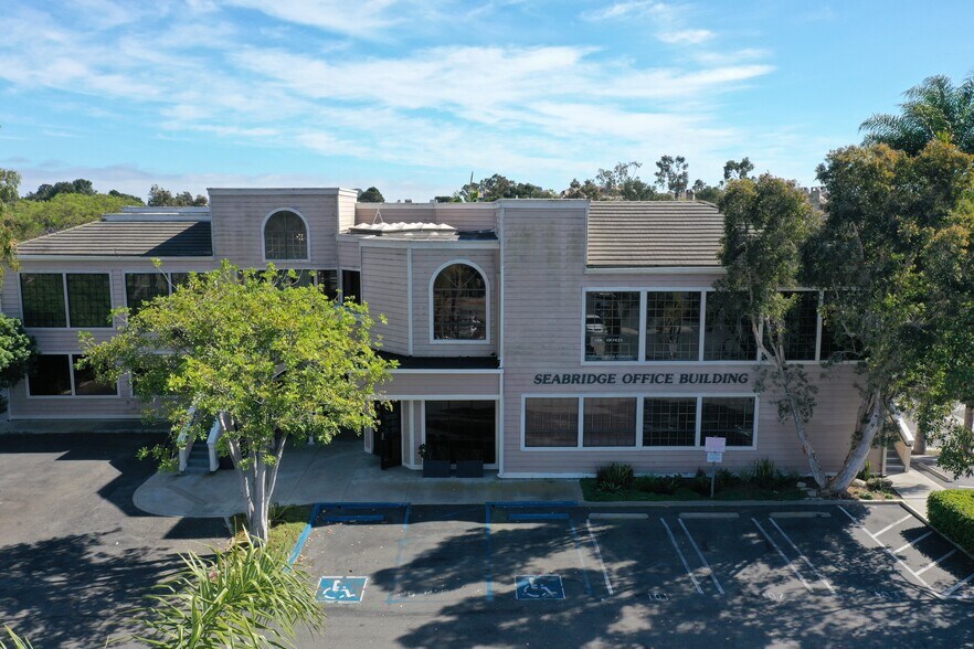 More Photos Of 20042 Beach Blvd, Huntington Beach Loft Creative Space For Sale